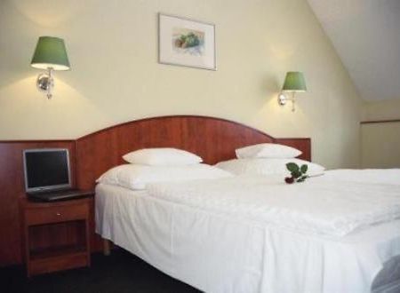 Gottwald Hotel Tatabánya Pokój zdjęcie